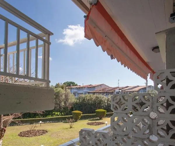 Calypso Front Appartement Hanioti