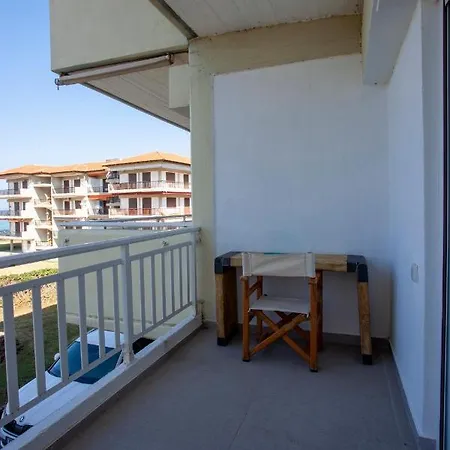 Calypso Front Apartment Hanioti