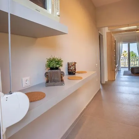 Calypso Front Hanioti